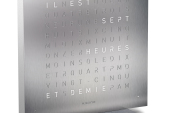 Letterlijk kloklezen met QlockTwo Touch