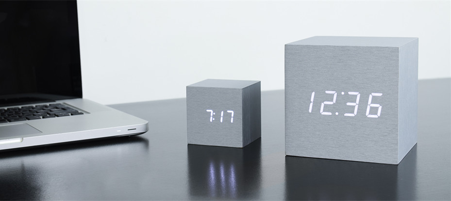 The bigger, the better: ontdek de nieuwe Gingko Maxi Cube LED klok